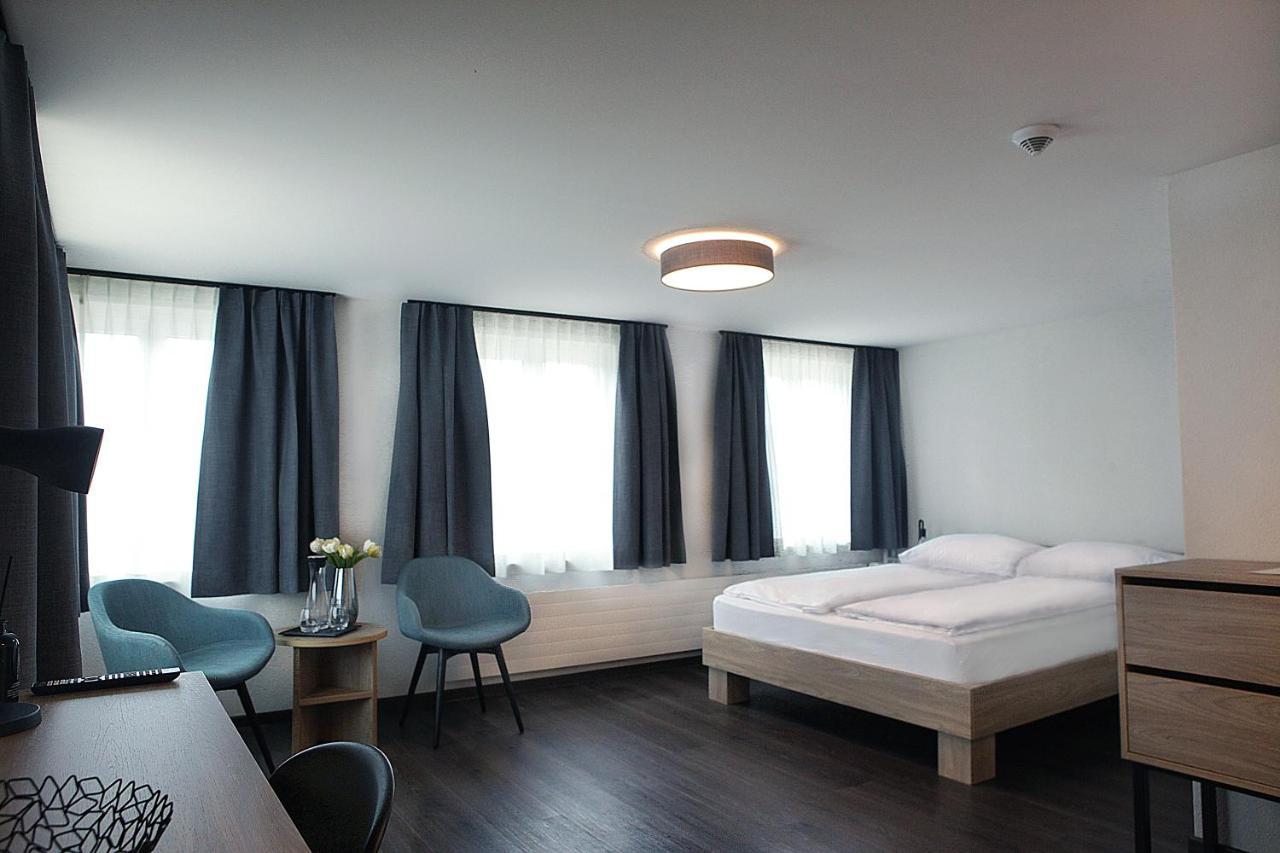 Dihei - Hotel, Lounge, Bar Dübendorf Buitenkant foto